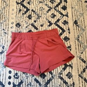 Lululemon shorts size 8